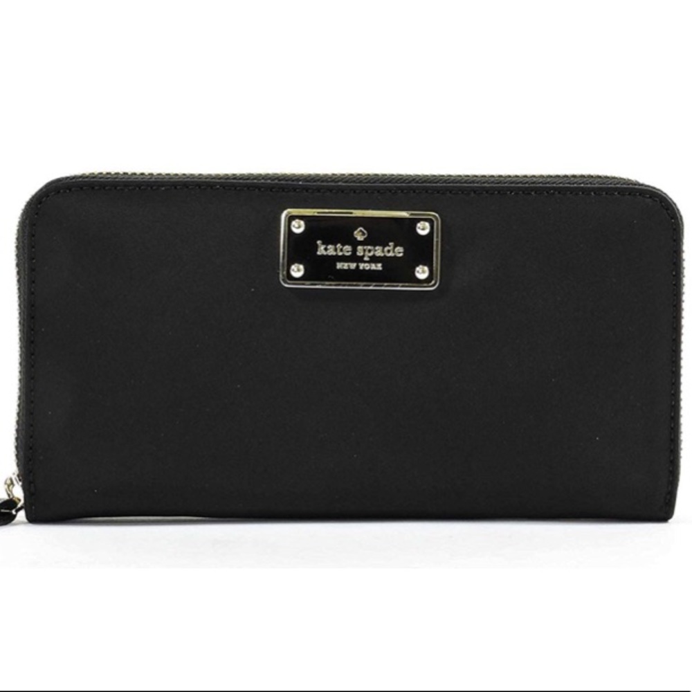Today only price! Kate Spade ♠️ Wallet